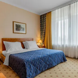 Hotel Natsionalny, Kyiv